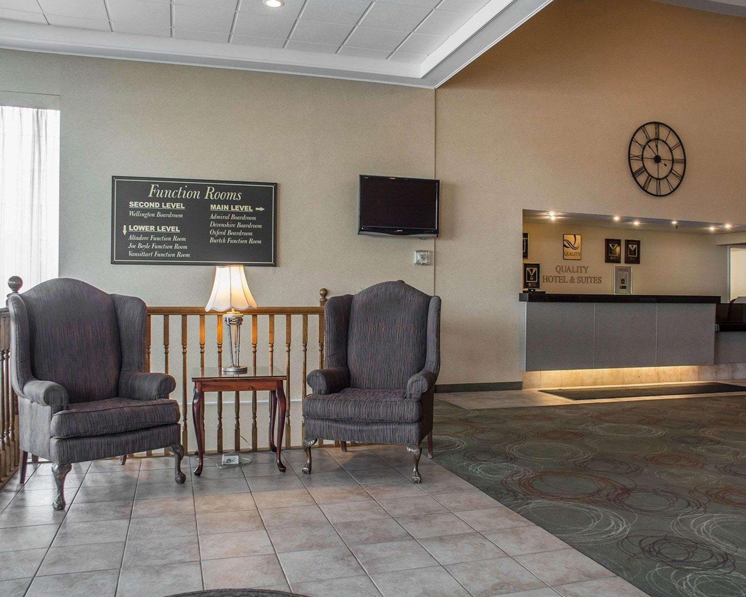 Quality Hotel & Suites Woodstock Exterior foto